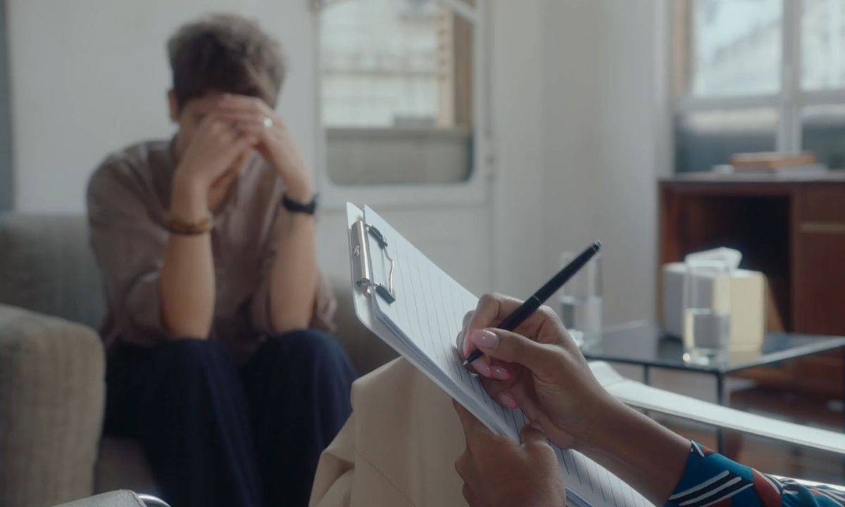 Šta je kognitivna terapija? Kako pomaže u rešavanju problema i poremećaja